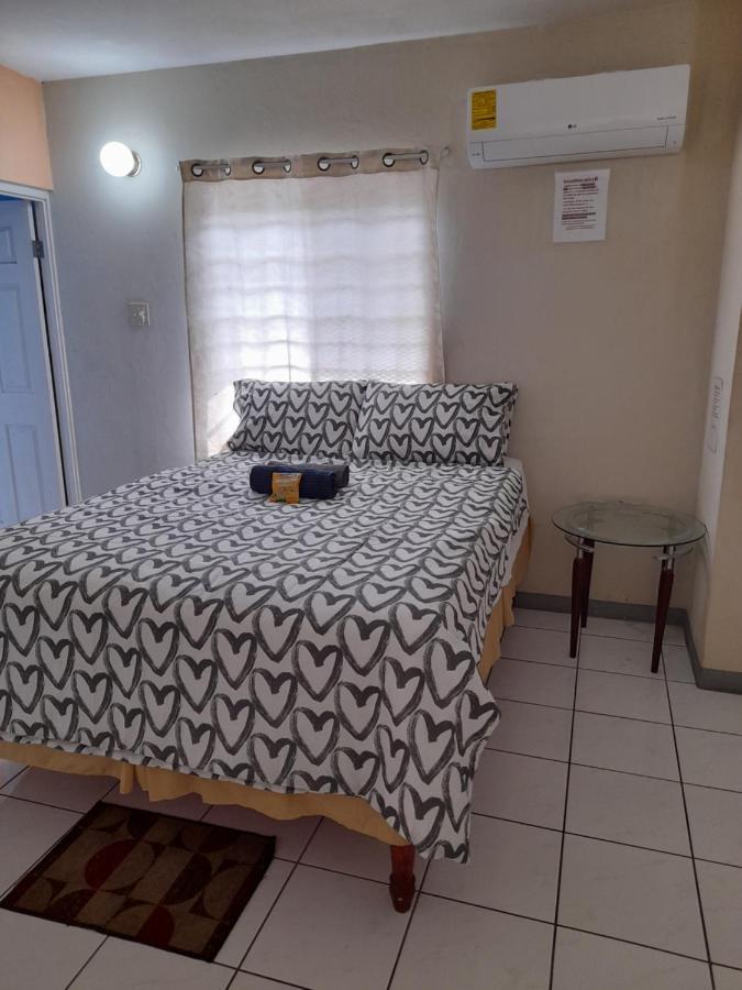 Camelia Rooms Kingston Exterior foto